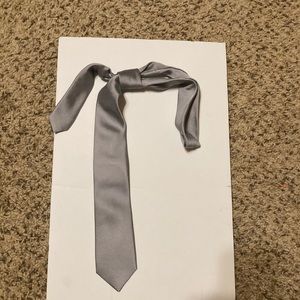 Silver Tie
